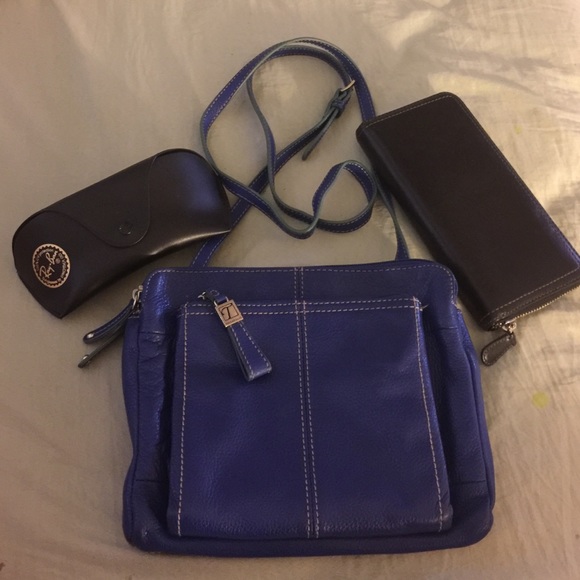 🌺TIGNANELLO BLUE CROSSBODY
