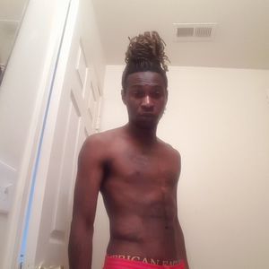 Meet your Posher, Troy