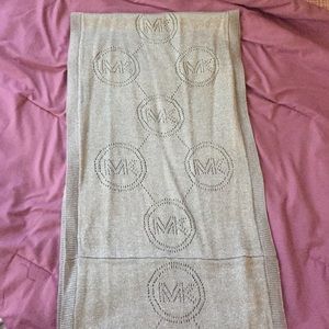 Michael Kors scarf