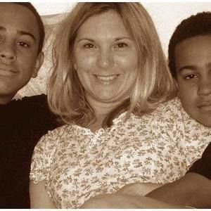 Meet your Posher, Anysa