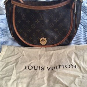 Louis Vuitton Purse