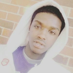 Meet your Posher, Tae