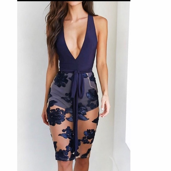 Fading out dress