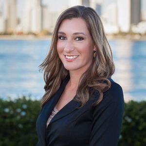 Meet your Posher, Candace