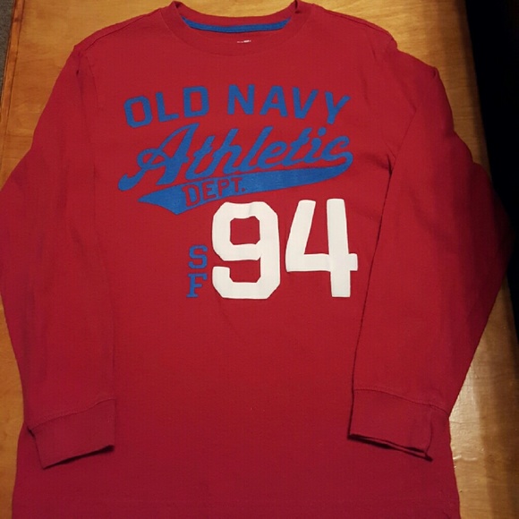 Old Navy boys long sleeve tee
