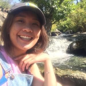 Meet your Posher, Kayla