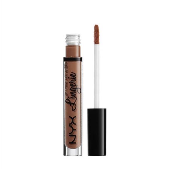 💕NYX Lingerie Matte Lipstick "Teddy"
