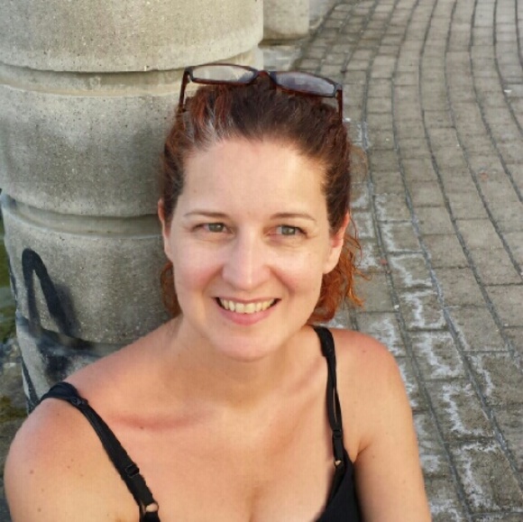 Meet your Posher, Susy - Picture 1 of 1