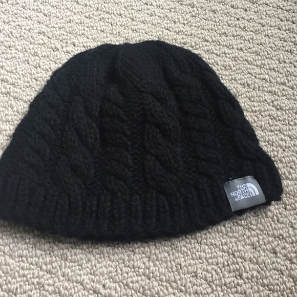 Black North Face Beanie