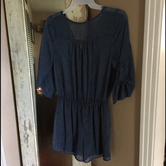 Shorts romper !! 😍 - Picture 3 of 3