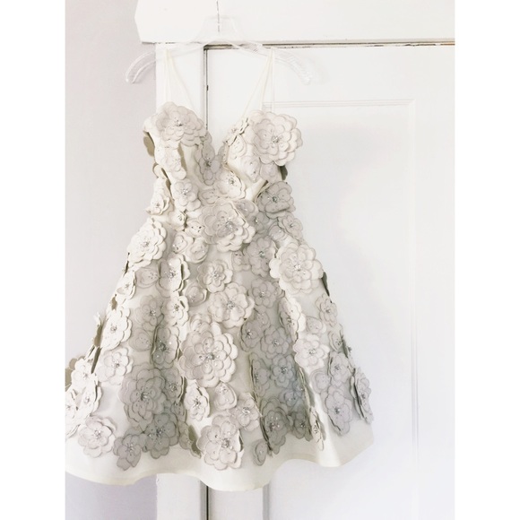 Terani Couture Dresses & Skirts - 🎀X3 Host Pick🎀 Terani Couture AMAZING Dress