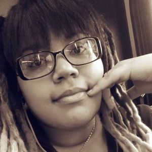 Meet your Posher, Iris