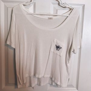 brandy melville gnarly pocket crop top