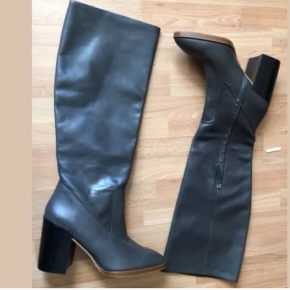 NWOT Zara boots