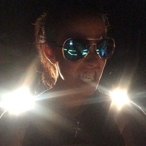 Meet your Posher, Sharron