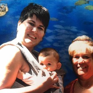 Meet your Posher, Connie