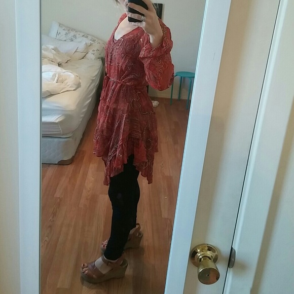 Beautiful maternity dress - Picture 2 of 3