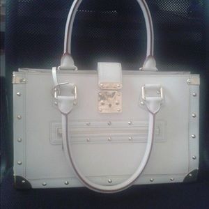 Le fabuleux Suhali purse