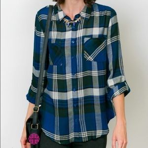 Plaid button up top
