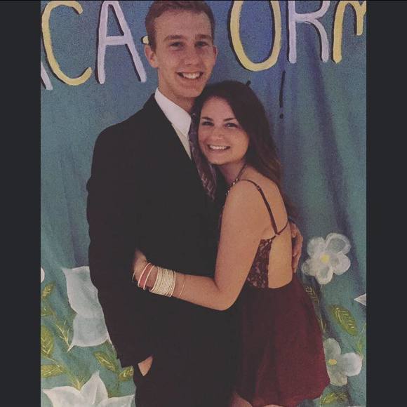 Meet your Posher, Abby