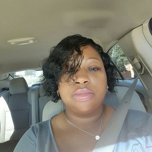 Meet your Posher, Keisha