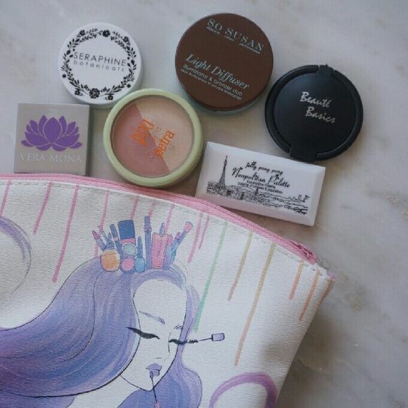 Makeup and Makeup Bag Bundle