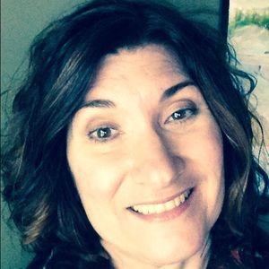 Meet your Posher, Beth