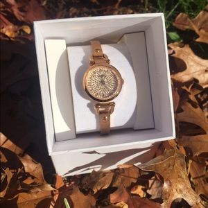 Rose gold petite fossil watch