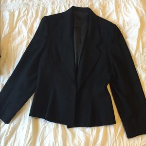 Black tailored blazer.