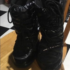 Moon boots!