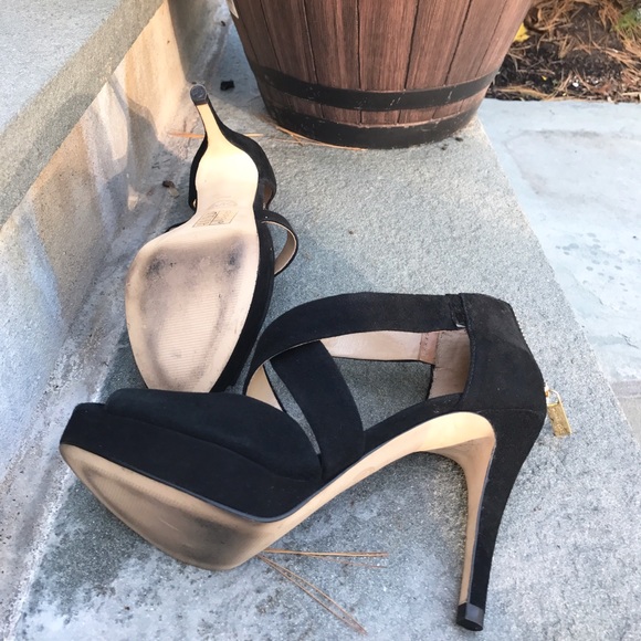 ✨Michael Kors Ariel Platform✨❣️ - Picture 2 of 4