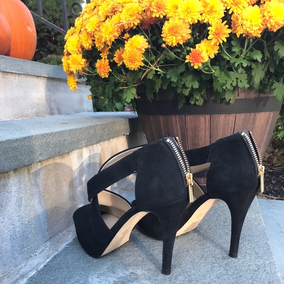 ✨Michael Kors Ariel Platform✨❣️ - Picture 3 of 4