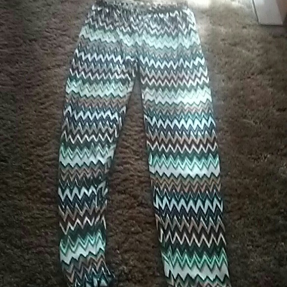 NWOT Colorful comfortable leggings