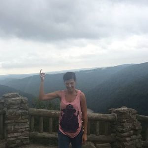 Meet your Posher, Alyssa
