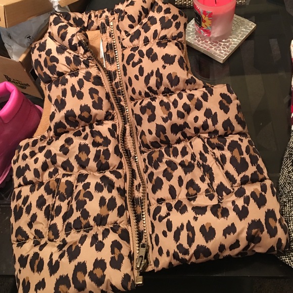 Girls old navy cheetah vest