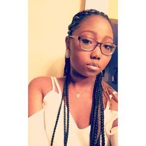 Meet your Posher, Bria