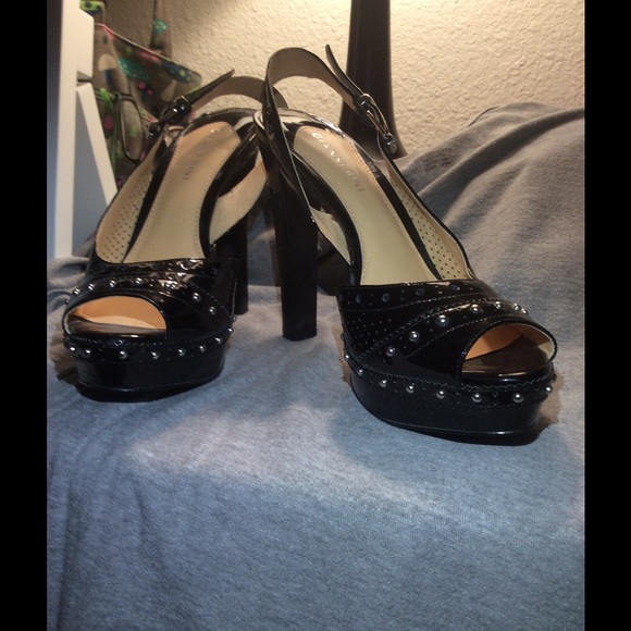Giani Bernini heels.