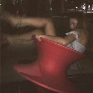 Meet your Posher, Alyssa