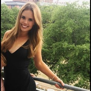 Meet your Posher, Elena