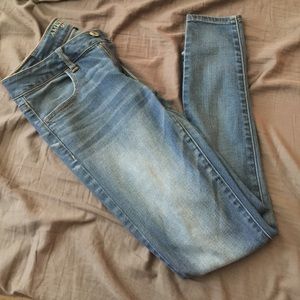 Faded American eagle jeans