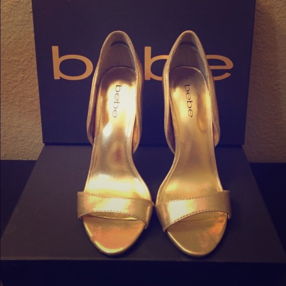 bebe High Heels Women Size: 6