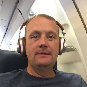 Meet your Posher, Robert