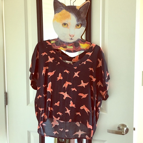 Forever 21 navy shirt with pink birds