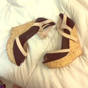 Single strap neutral peep toe cork wedges