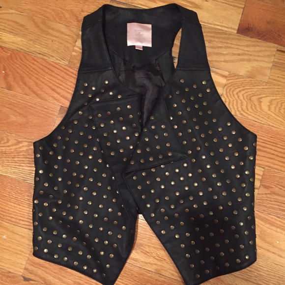 faux leather vest with gold studs