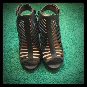 NWOT never worn strappy black heels