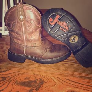 Justin Gypsy cowboy boots