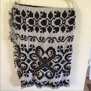 BNWT Michael Stars oversized wrap!