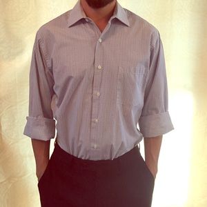 Van heusen fitted button down dress shirt. Size m