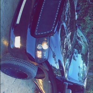 Meet your Posher, Levi